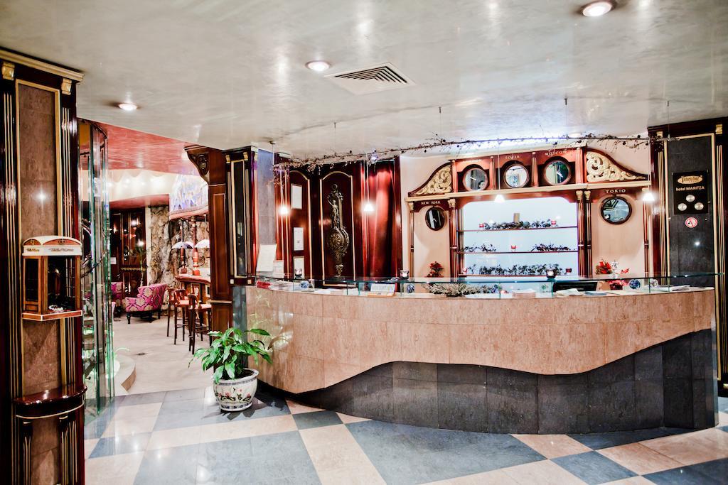 Maritza Hotel Plovdiv Exteriör bild